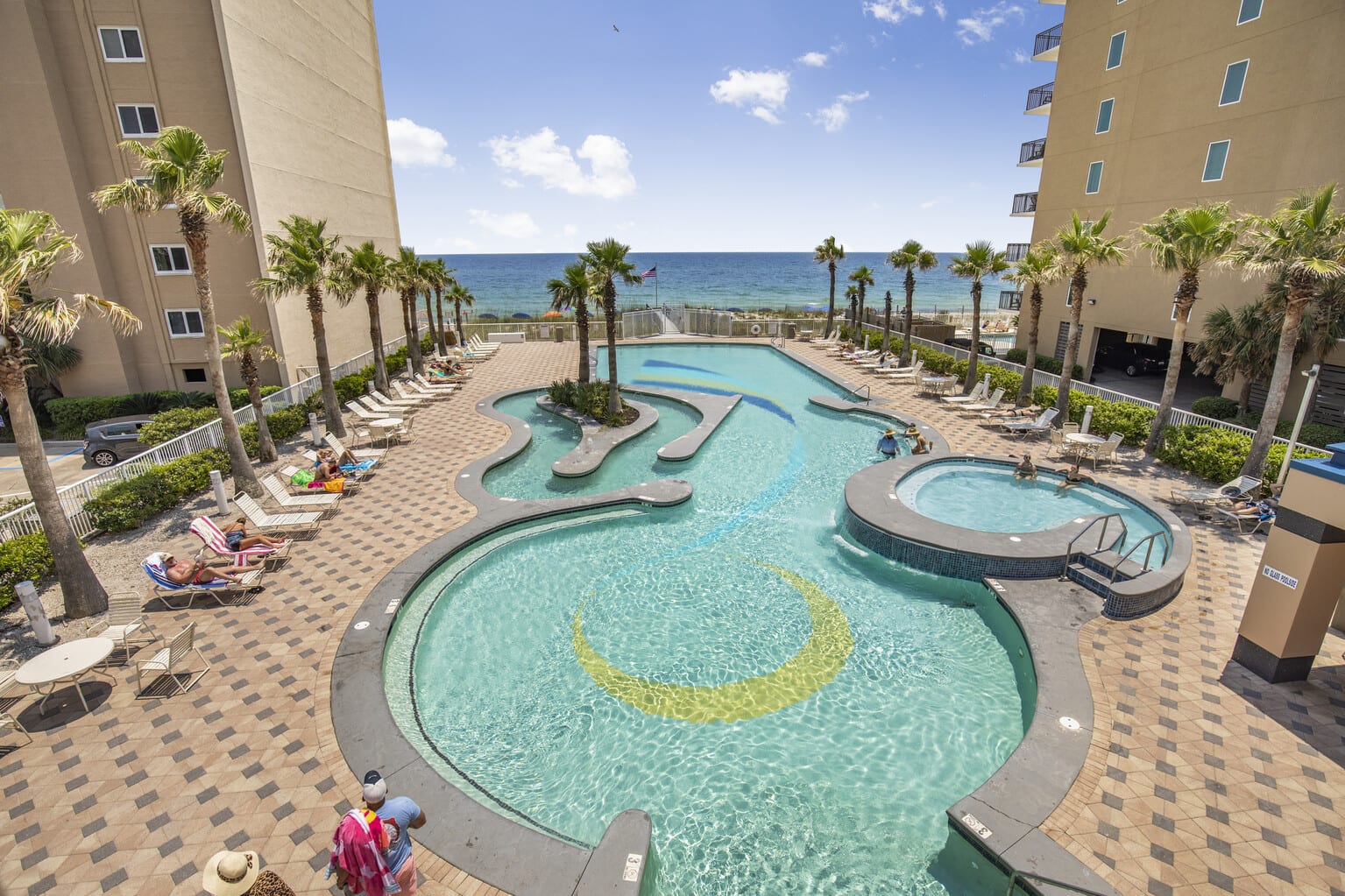 Resort Crystal Tower